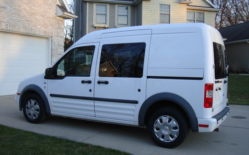 2010 FORD TRANSIT CONNECT XLT 008